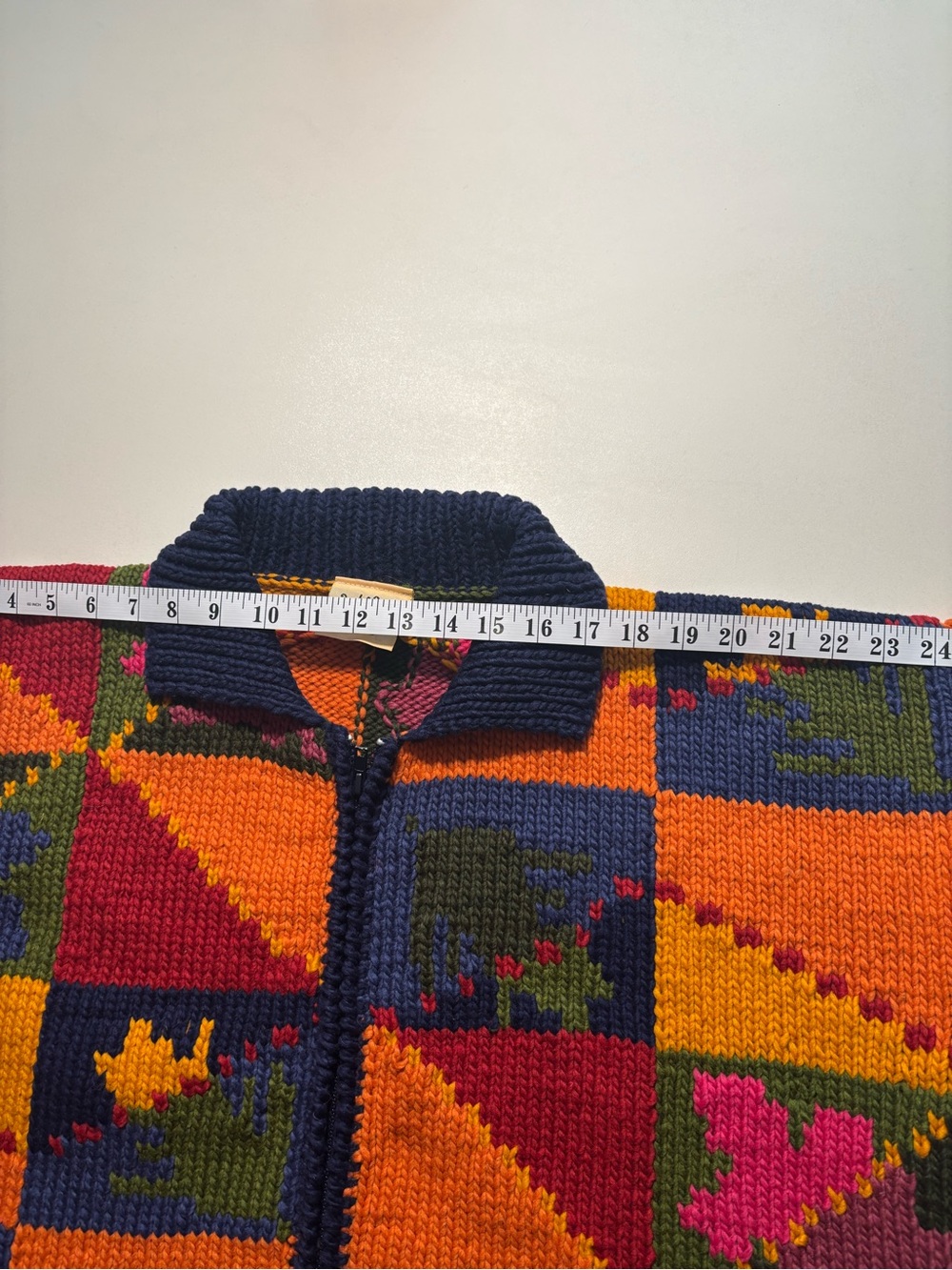 Las Americas 100 percent wool hand knitted sweater vibrant coloured 90s vintage - Picture 14 of 14